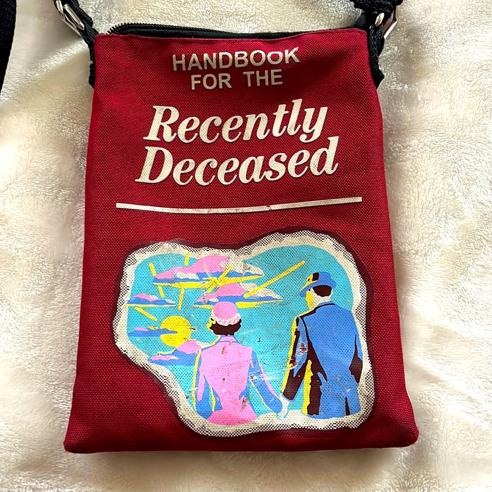 🔴 Hot Topic Beetlejuice Handbook Shoulder Bag